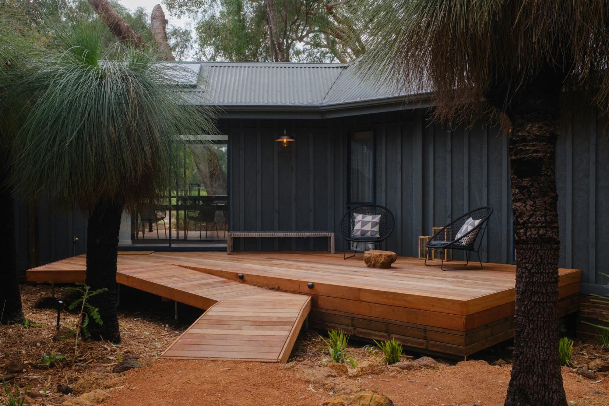 Empire Spa Retreat Dunsborough Extérieur photo